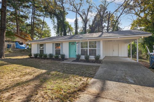 902 Clay St, Minden, LA, 71055-4106 | Card Image