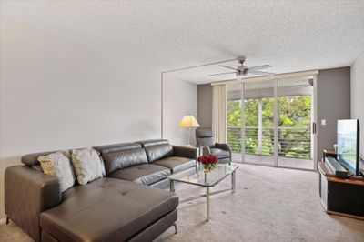 302 - 3503 Oaks Way, Condo with 1 bedrooms, 2 bathrooms and null parking in Pompano Beach FL | Image 3