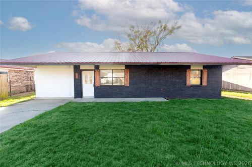 715 Nw Bocci Dr, Mcalester, OK, 74501-6975 | Card Image