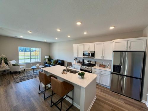 7855 Ramsey Pkwy, Anoka, MN, 55303 | Card Image