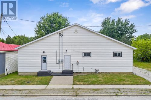 2567 County Rd 27, Woodslee, ON, N0R1V0 | Card Image