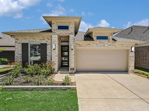 131 Plumbago Loop, Bastrop, TX, 78602-4409 | Card Image