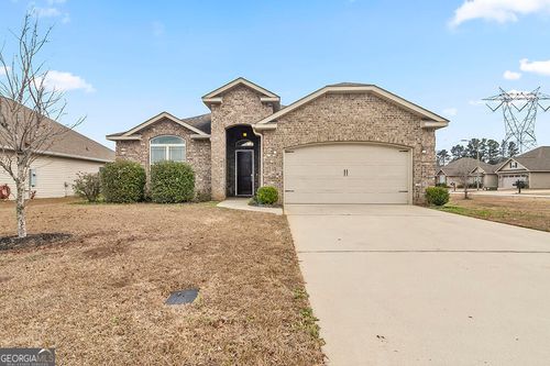 131 Savannah Ln, Bonaire, GA, 31005-5703 | Card Image