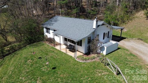 105 Baird Rd, Mars Hill, NC, 28754-8116 | Card Image
