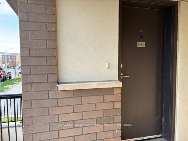 2 - 163 William Duncan Rd, Condo with 3 bedrooms, 1 bathrooms and null parking in North York ON | Image 13