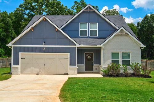 110 Corn Field Cir, Perry, GA, 31069-9892 | Card Image