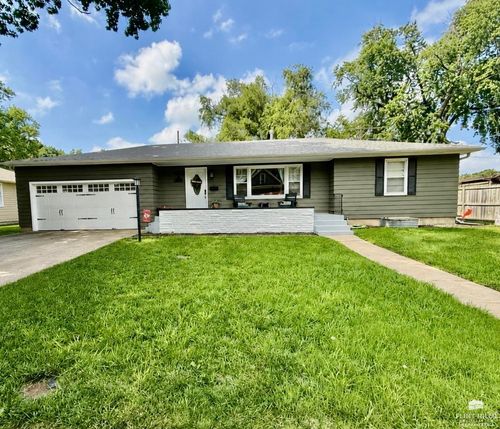 106 Nw 11th St, Abilene, KS, 67410-2016 | Card Image