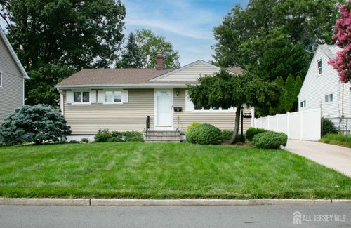 58 Schuyler Drive, Edison, NJ, 08817 | Card Image