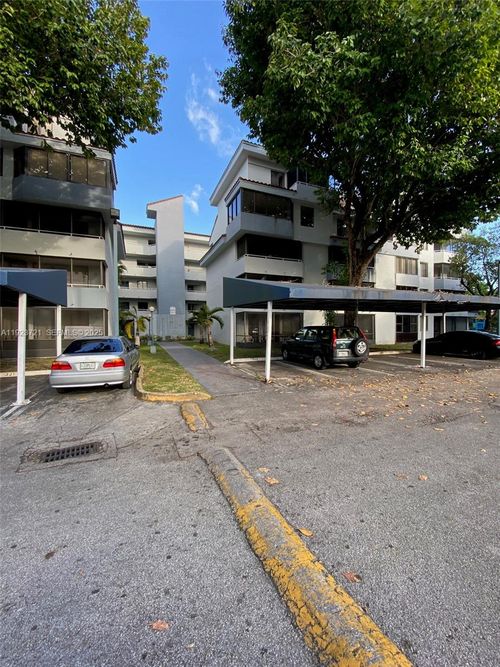 apt-212-8275 Sw 152nd Ave, Miami, FL, 33193-4041 | Card Image