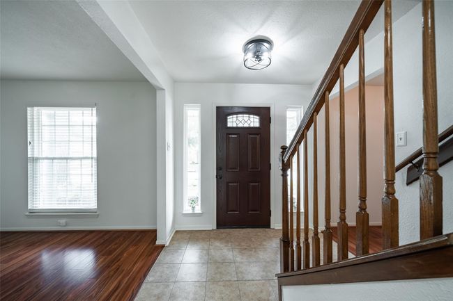 Entrance | Image 7