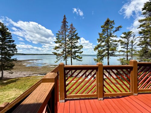 34 Deep Cove Rd, Eastport, ME, 04631-3221 | Card Image