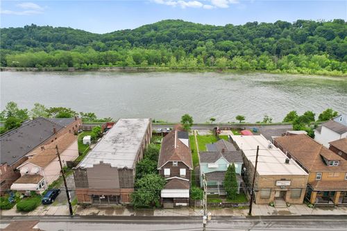 99 River Ave, Natrona, PA, 15065 | Card Image