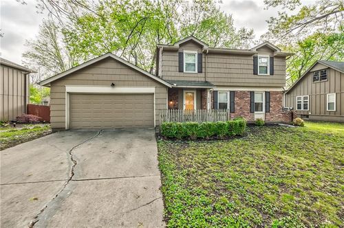 404 S Winterbrooke Dr, Olathe, KS, 66062-1805 | Card Image