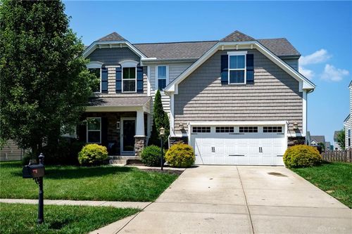2933 Ambrosia Ln E, Xenia, OH, 45385-2577 | Card Image