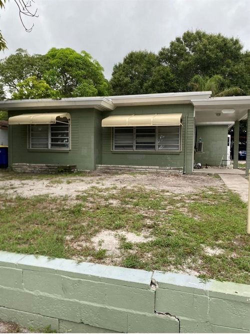 1025 Chipola Road, Fort Pierce, FL, 34950 | Card Image