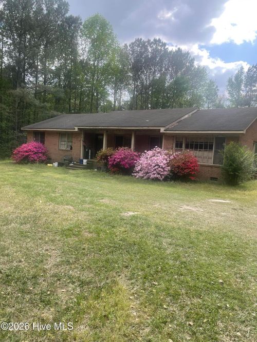 1311 Bill Town Rd, Rose Hill, NC, 28458-7609 | Card Image