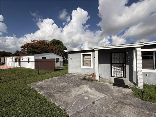 16140 Nw 28th Ct, Miami Gardens, FL, 33054-6823 | Card Image