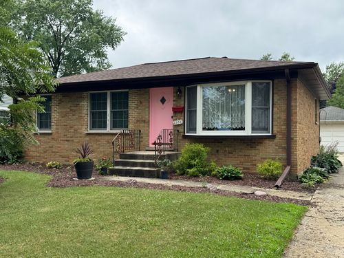 1106 S Robert Dr, Mount Prospect, IL, 60056-4536 | Card Image