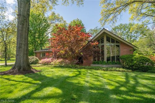 4107 Logan Ave Nw, Canton, OH, 44709-1515 | Card Image