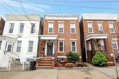 217 53rd St, West New York, NJ, 07093-2609 | Card Image