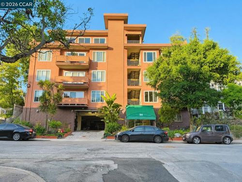 94 Bayo Vista Avenue, Oakland, CA, 94611 | Card Image