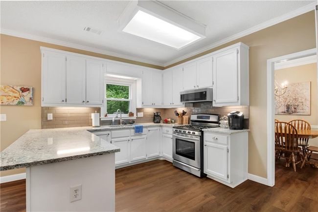 260 Roberts Rd, House other with 5 bedrooms, 4 bathrooms and null parking in Suwanee GA | Image 11