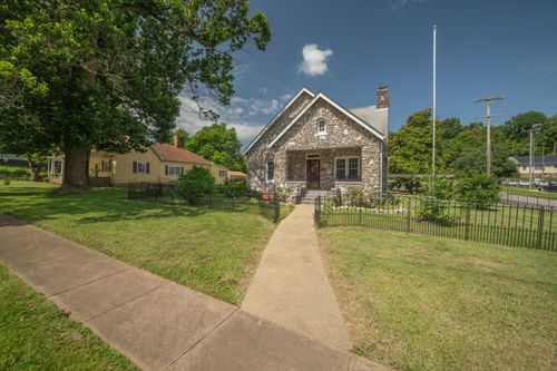 400 S Jefferson St, Neosho, MO, 64850-1710 | Card Image