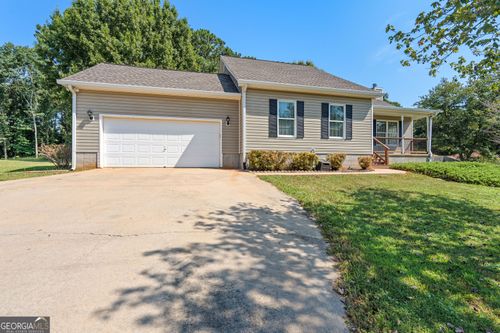 178 Major Rd, Sharpsburg, GA, 30277-3212 | Card Image