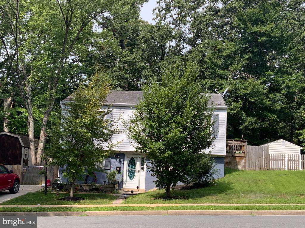 Residential in WOODBRIDGE 2