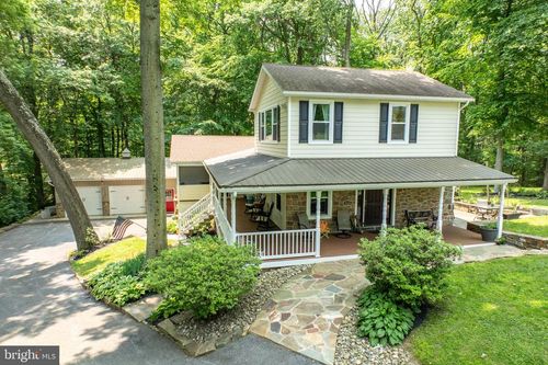 1873 Berue Dr, Coatesville, PA, 19320-4828 | Card Image