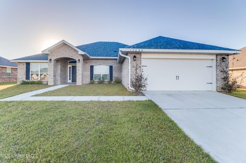 15093 Emersyn Ln, Gulfport, MS, 39503-6504 | Card Image