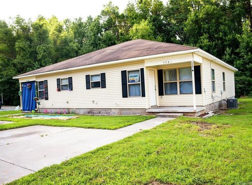 325 Clint Road, Jacksonville, AR, 72076-3581 | Card Image