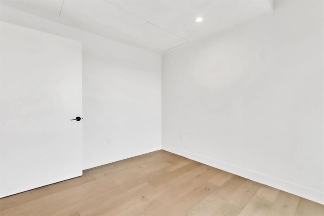 APT-2107 - 70 Rainey St, Condo with 2 bedrooms, 2 bathrooms and 1 parking in Austin TX | Image 22