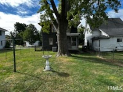 2215 Kenwood Avenue, House other with 3 bedrooms, 1 bathrooms and null parking in South Bend IN | Image 2