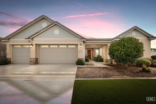 14317 Pemberley Passage, Bakersfield, CA, 93311 | Card Image