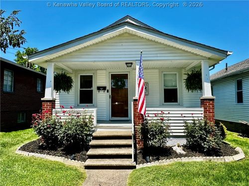 331 17th St, Dunbar, WV, 25064-2809 | Card Image