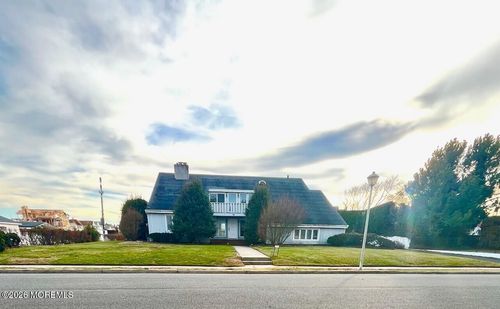 16 Corlies Ave, Allenhurst, NJ, 07711-1010 | Card Image