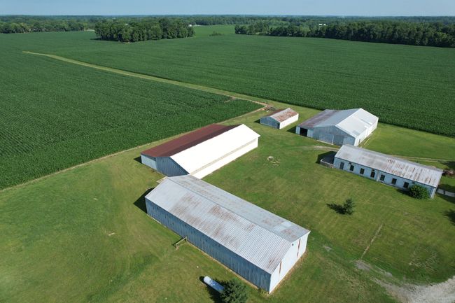 701 Layton Rd, Home with 5 bedrooms, 4 bathrooms and null parking in Anderson IN | Image 12