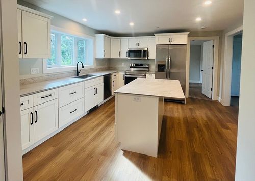 2-100 Main St, Hopkinton, MA, 01748-1130 | Card Image