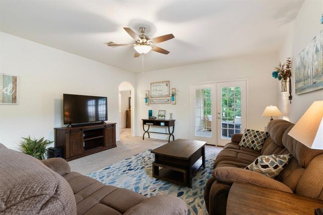 7551 Fettle Ln, House other with 3 bedrooms, 2 bathrooms and 2 parking in Conroe TX | Image 16