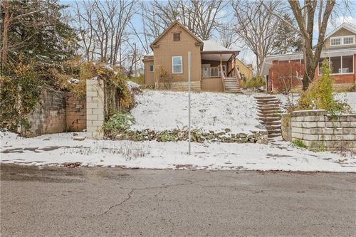 610 Saint Louis Ave, Excelsior Springs, MO, 64024-2614 | Card Image