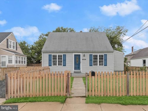 5525 Patrick Henry Dr, Brooklyn, MD, 21225-3113 | Card Image