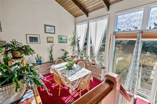 9 Continental Dr, House other with 3 bedrooms, 3 bathrooms and 3 parking in Middletown RI | Image 8