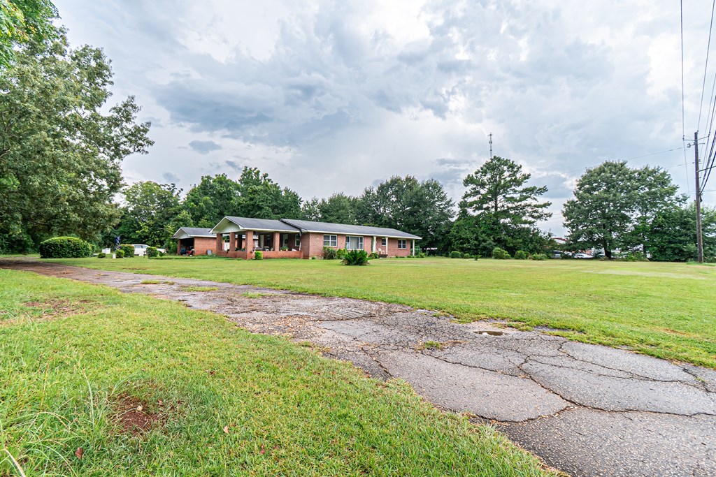 Residential in Abbeville 3