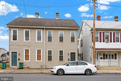 771 Fairground Avenue, Home with 3 bedrooms, 1 bathrooms and null parking in CHAMBERSBURG PA | Image 3