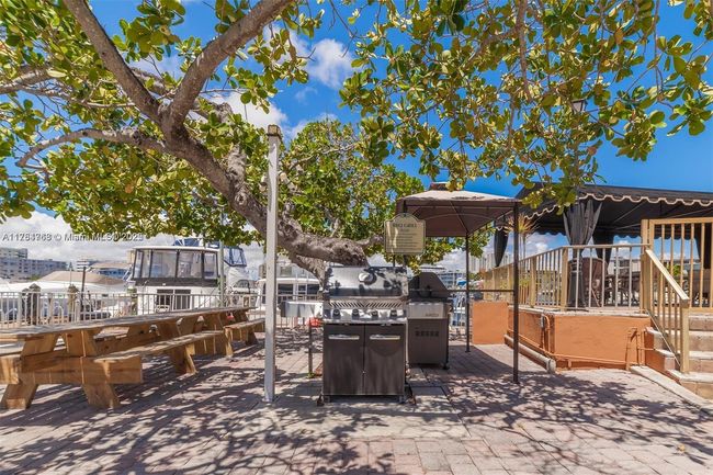 PH-1 - 100 Golden Isles Dr, Condo with 1 bedrooms, 2 bathrooms and null parking in Hallandale Beach FL | Image 16