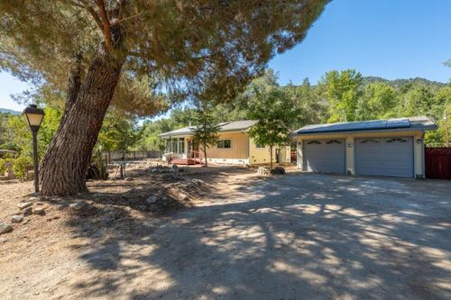 17900 Cachagua Rd, Carmel Valley, CA, 93924-9384 | Card Image