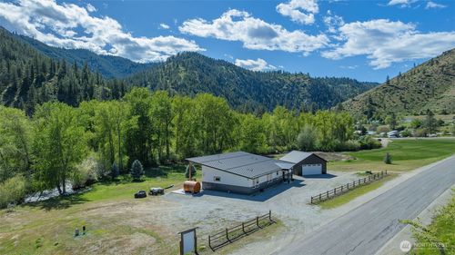 177 Mad River Rd, Entiat, WA, 98822-9802 | Card Image