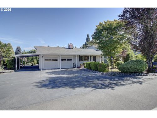 8011 Se Thiessen Rd, Milwaukie, OR, 97267-2210 | Card Image