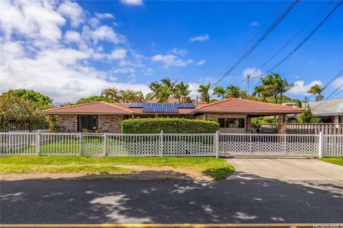 a-636 Kaiemi St, Kailua, HI, 96734-2015 | Card Image